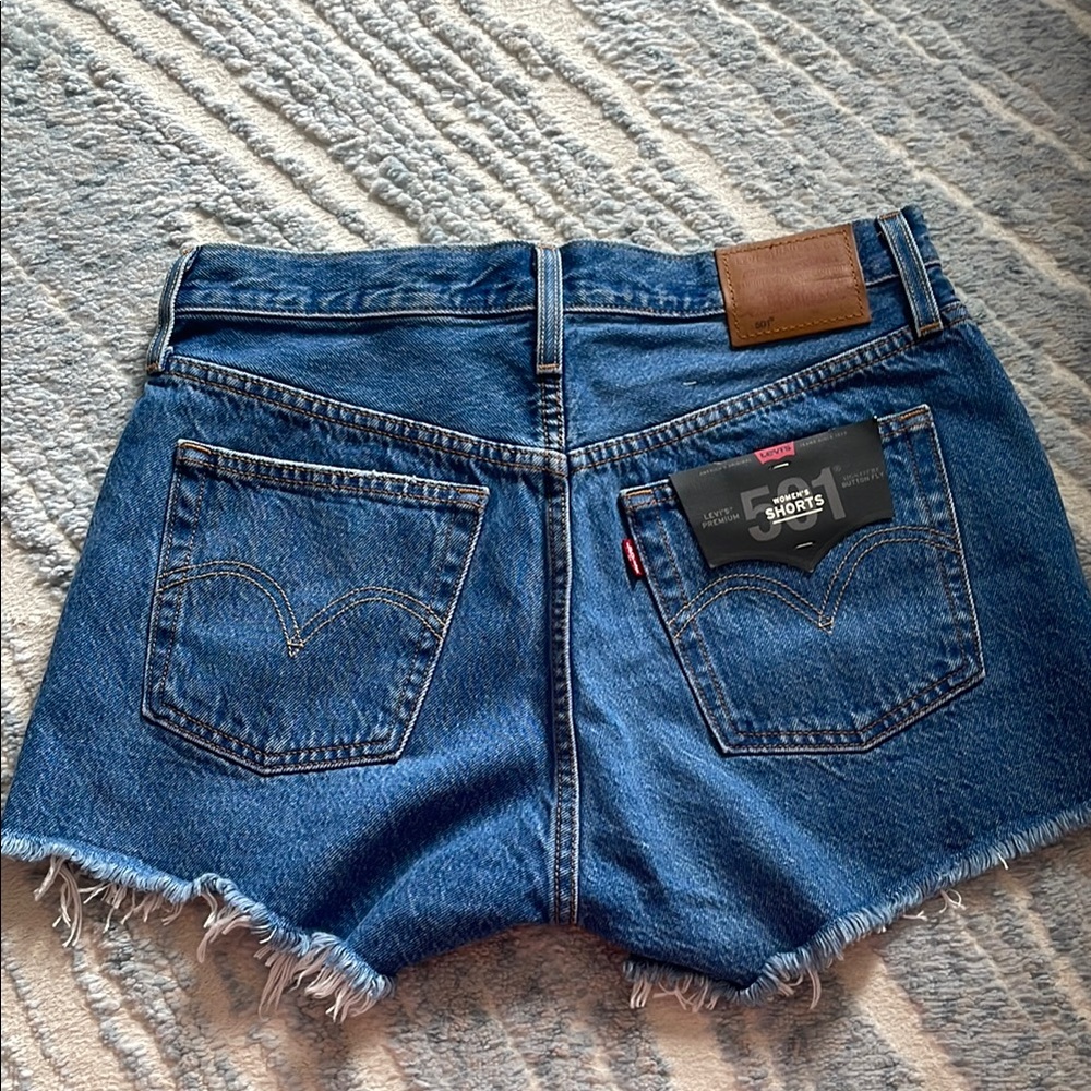 Levi's Distressed Blue Jean Shorts - Picture 3 of 4